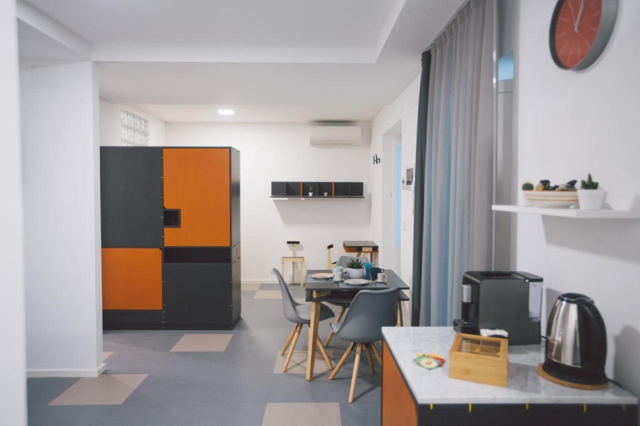 דירות סירקוזה Brand New Loft מראה חיצוני תמונה