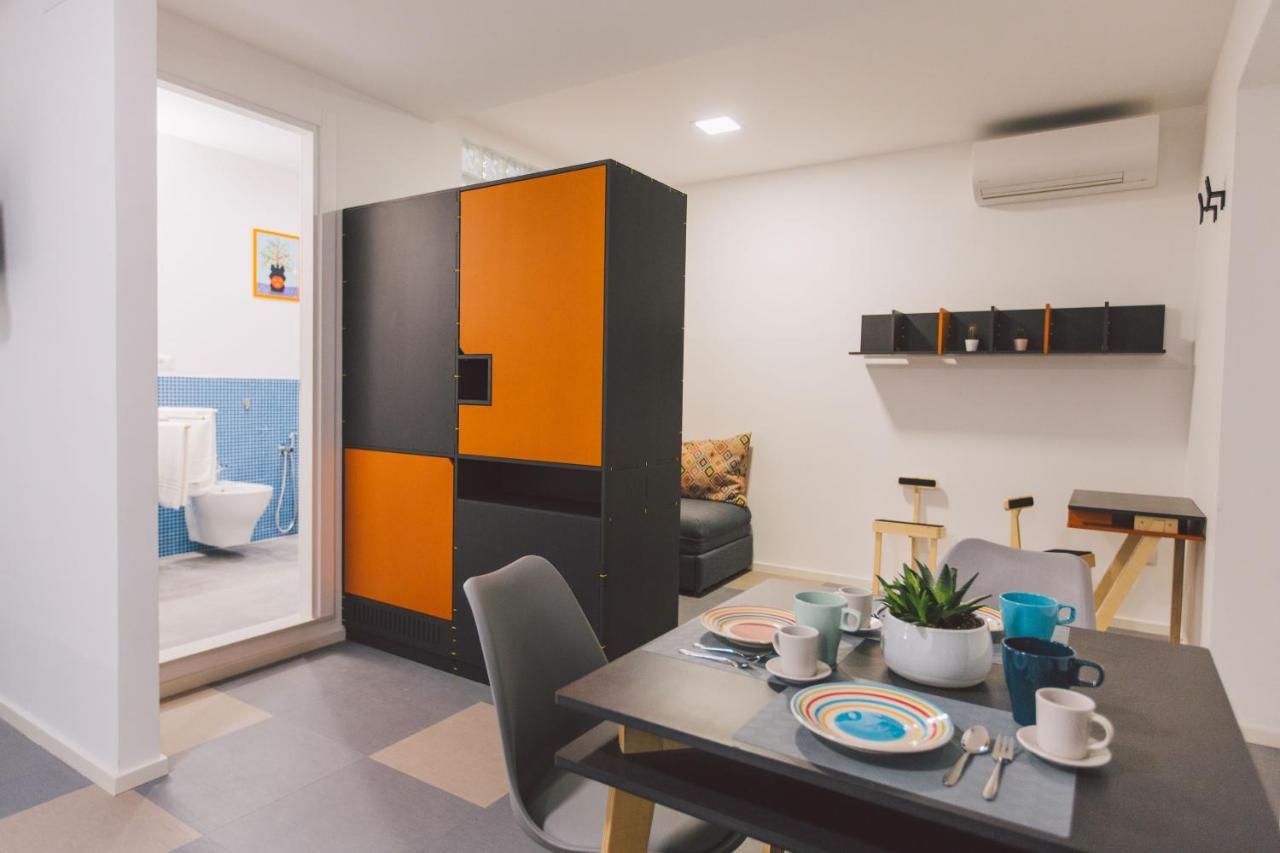 דירות סירקוזה Brand New Loft מראה חיצוני תמונה